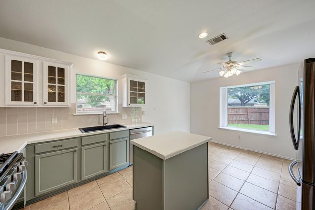 2550 Cora CV, Round Rock, TX 78664