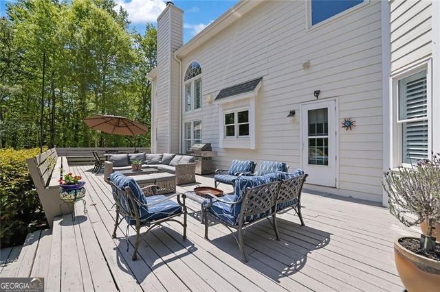 520 Hopewell Downs Drive, Milton, GA 30004