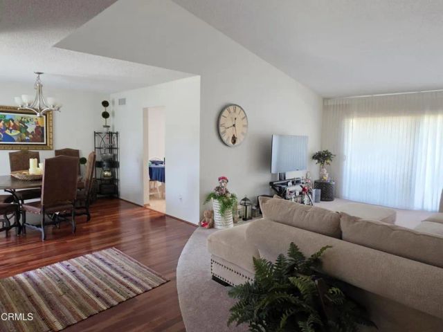 16102 Village 16, Camarillo, CA 93012