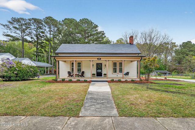 220 E Branch Street, Spring Hope, NC 27882