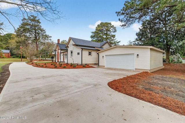 220 E Branch Street, Spring Hope, NC 27882