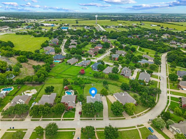 118 Dunford Drive, Heath, TX 75032