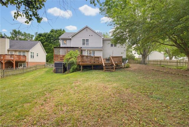 4050 Glenn Landing Drive, Winston-salem, NC 27107