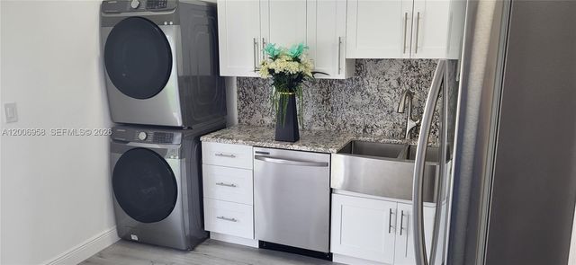 3421 NE 5th Ave A, Pompano Beach, FL 33064