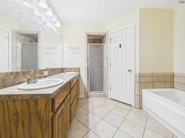 807 SUGARBUSH LANE, Burkburnett, TX 76354