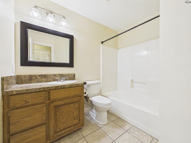 807 SUGARBUSH LANE, Burkburnett, TX 76354