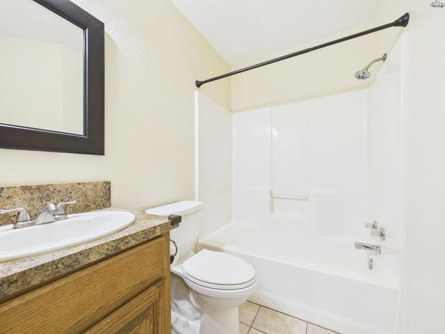 807 SUGARBUSH LANE, Burkburnett, TX 76354