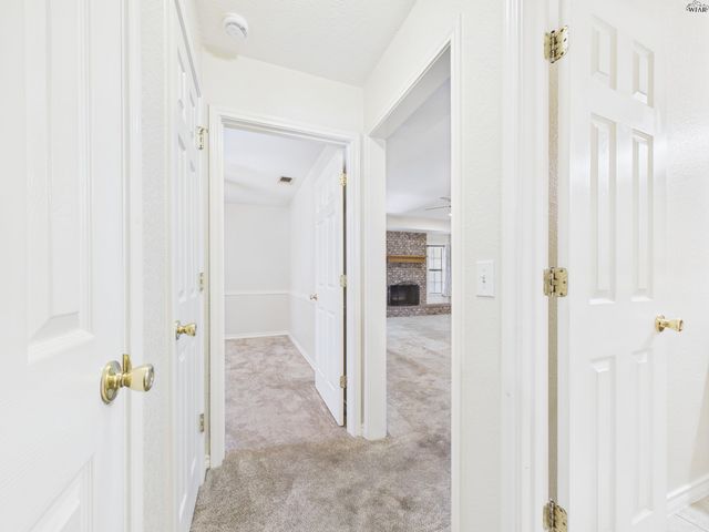 807 SUGARBUSH LANE, Burkburnett, TX 76354