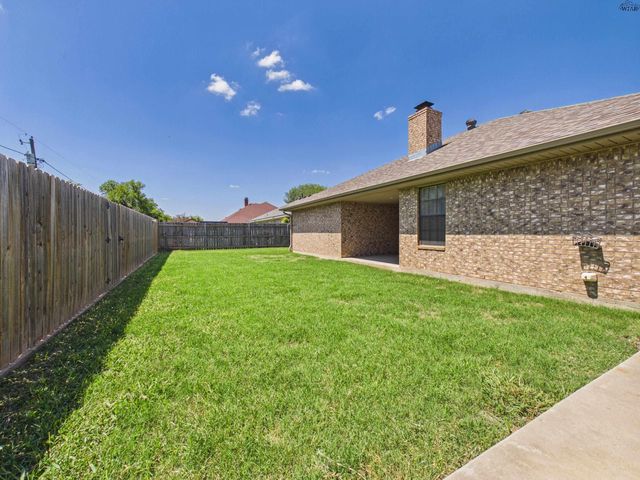 807 SUGARBUSH LANE, Burkburnett, TX 76354