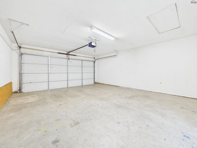 807 SUGARBUSH LANE, Burkburnett, TX 76354