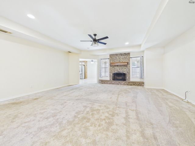 807 SUGARBUSH LANE, Burkburnett, TX 76354