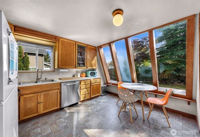 6143 Church Road, Ferndale, WA 98248