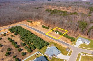 2612 Ashford Trail, Portage, MI 49024