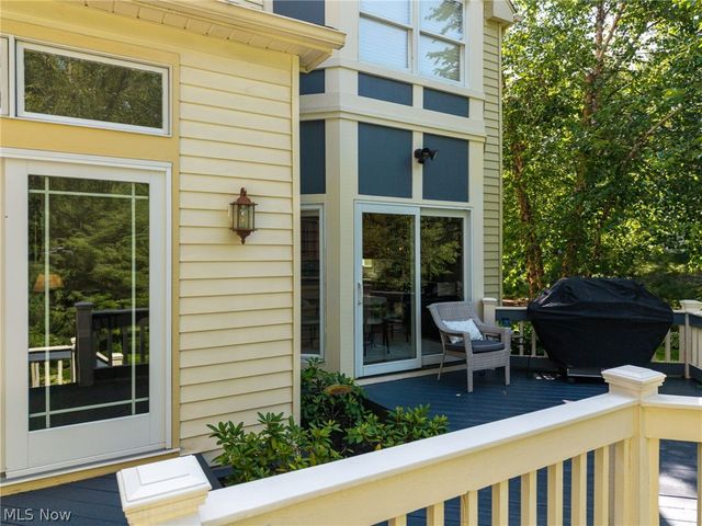 614 Red Rock Drive, Wadsworth, OH 44281
