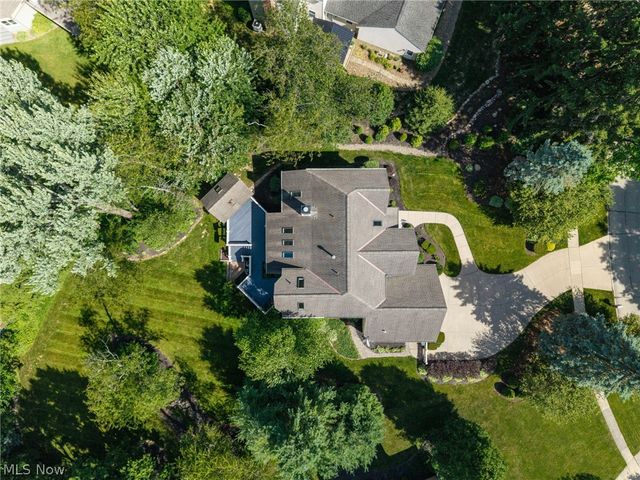 614 Red Rock Drive, Wadsworth, OH 44281