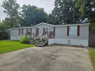 418 Isle Of Cuba Road, Schriever, LA 70395