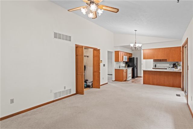 6436 Manete Street, Springfield, OH 45502