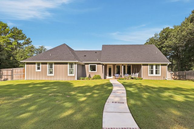 221 Private Road 6235 2320, Mineola, TX 75773