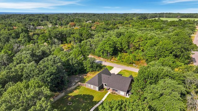 221 Private Road 6235 2320, Mineola, TX 75773