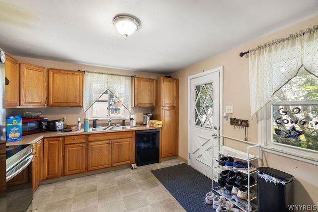 3924 Bell Street, Niagara Falls, NY 14305