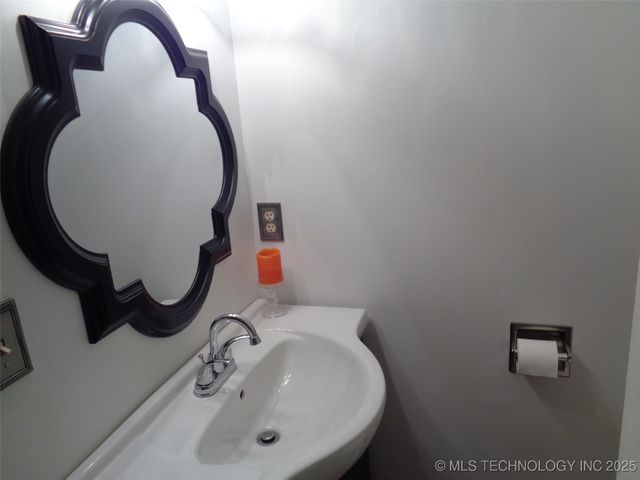 308 Main Street, Eufaula, OK 74432