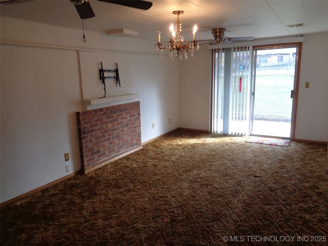 308 Main Street, Eufaula, OK 74432