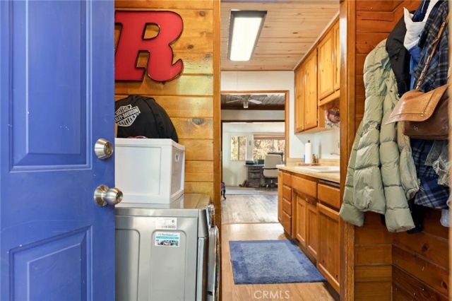 503 Valley Drive, Crestline, CA 92325