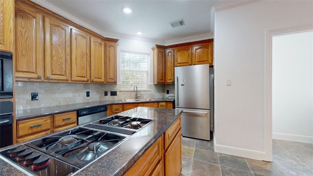 328 Malone Street, Houston, TX 77007