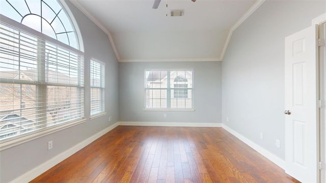 328 Malone Street, Houston, TX 77007