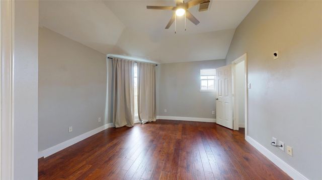 328 Malone Street, Houston, TX 77007