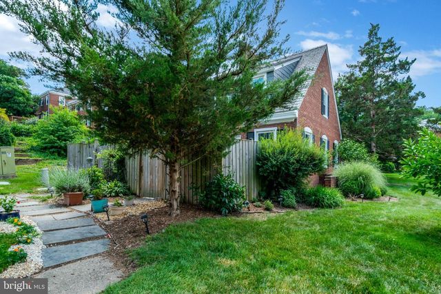 4220 32ND ST S, Arlington, VA 22206