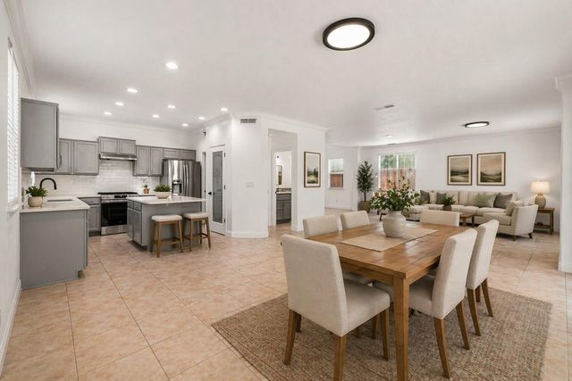 7813 Megan Ann Ct, Antelope, CA 95843