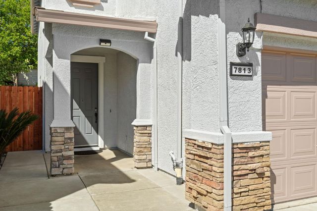 7813 Megan Ann Ct, Antelope, CA 95843
