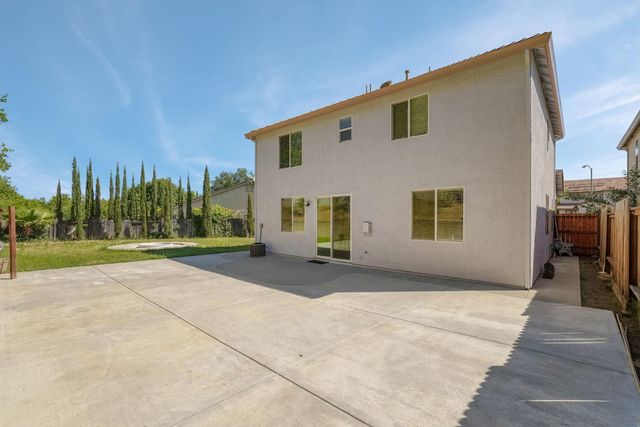 7813 Megan Ann Ct, Antelope, CA 95843