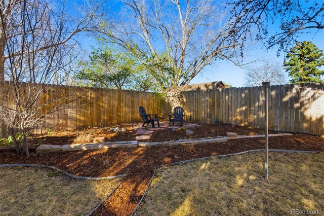 46 Princeton Circle, Longmont, CO 80503