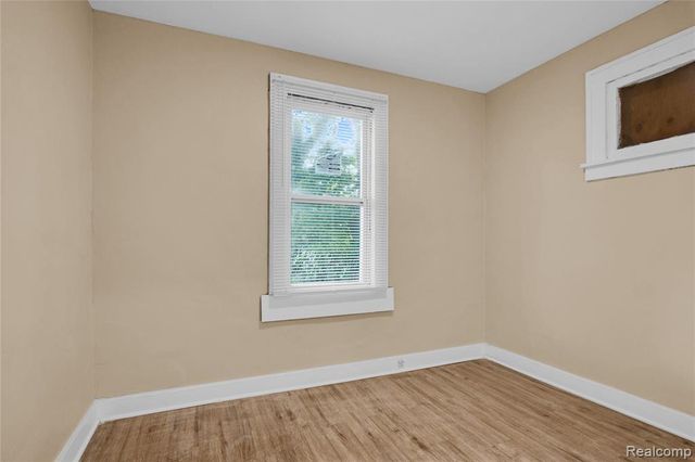 17421 Lumpkin Street, Hamtramck, MI 48212