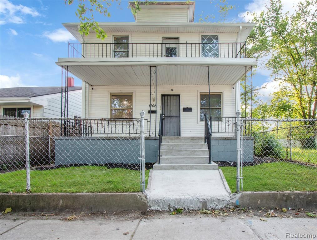 17421 Lumpkin Street, Hamtramck, MI 48212