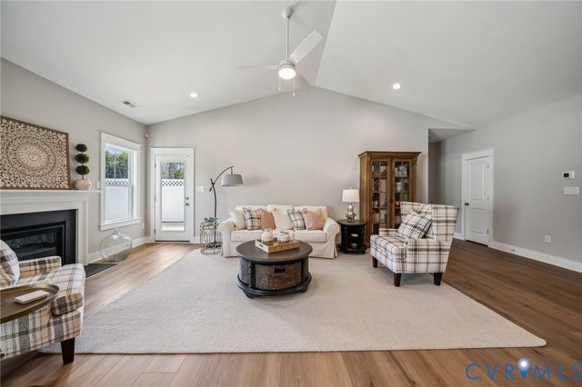 12920 Pocahontas Trl, Providence Forge, VA 23089