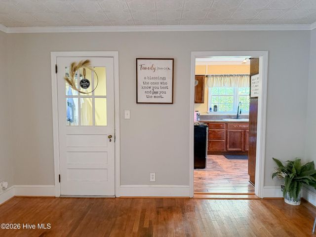 612 S Mcneill Street, Carthage, NC 28327