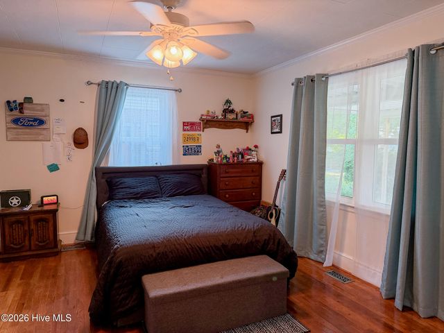 612 S Mcneill Street, Carthage, NC 28327