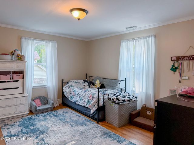612 S Mcneill Street, Carthage, NC 28327