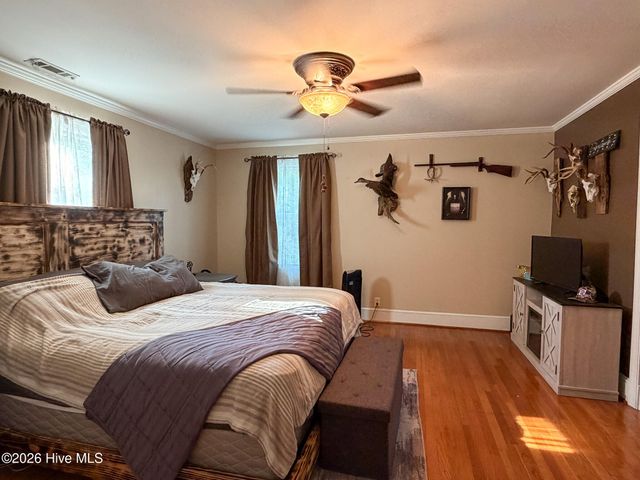 612 S Mcneill Street, Carthage, NC 28327