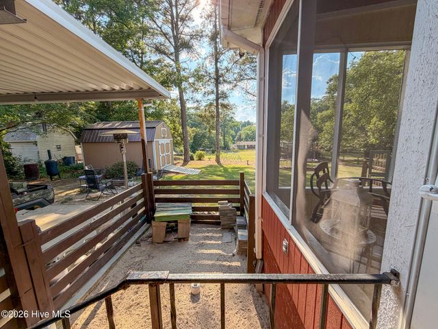 612 S Mcneill Street, Carthage, NC 28327