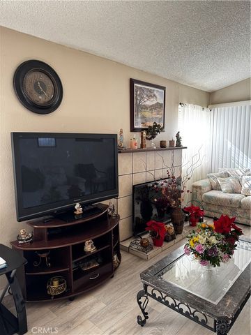 1486 Olivecrest, Perris, CA 92571