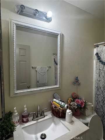 1486 Olivecrest, Perris, CA 92571