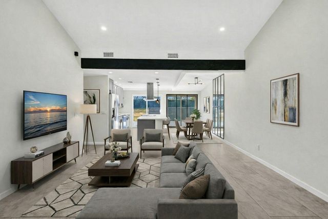 8316 Huntsman Place, Boca Raton, FL 33433