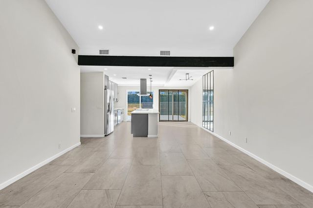 8316 Huntsman Place, Boca Raton, FL 33433