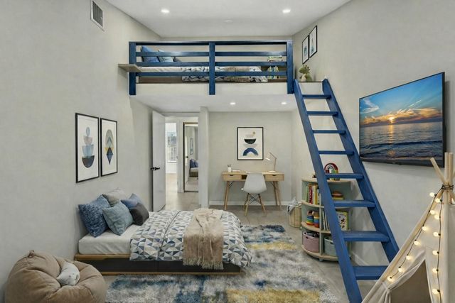 8316 Huntsman Place, Boca Raton, FL 33433