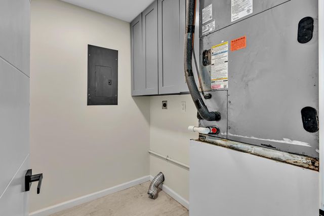 8316 Huntsman Place, Boca Raton, FL 33433