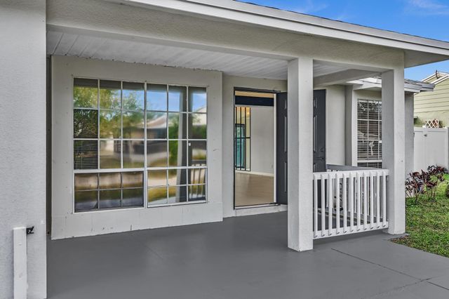 8316 Huntsman Place, Boca Raton, FL 33433